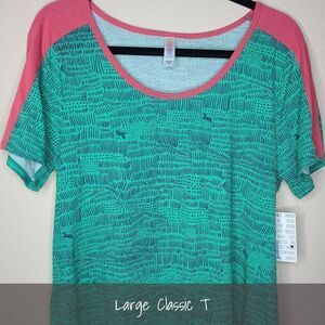 LuLaRoe Classic Tee Large Unicorn NEW